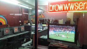 2017 browwwsers Cyber Café